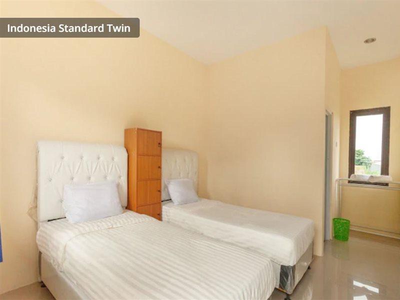 Richmond Guest House Cirebon Redpartner Exterior photo